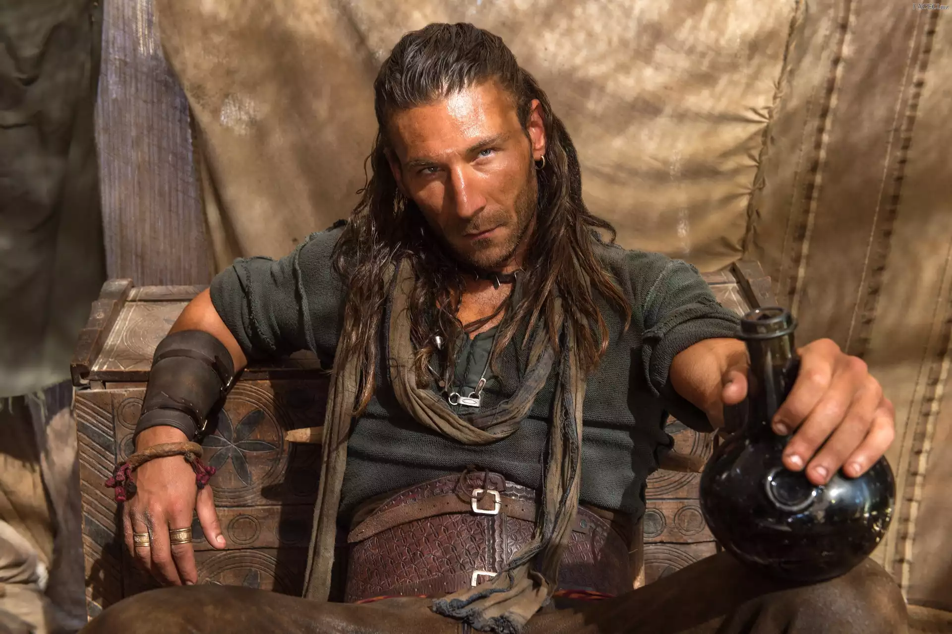 Kapitan Charles Vane, Zach McGowan, Black Sails, Serial, Piraci